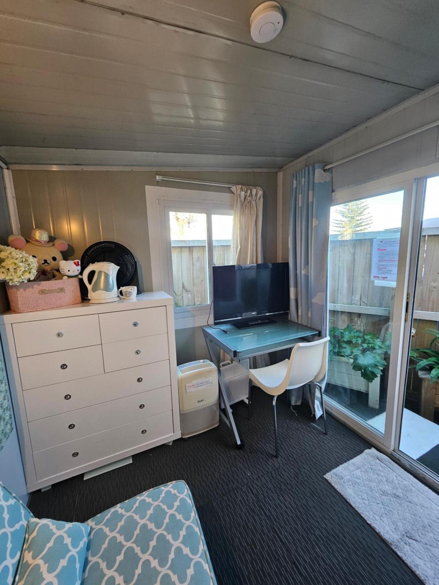 C1 Save Money Budget Affordable Cabin With Comfort! - Cabin1 Auckland Exterior foto