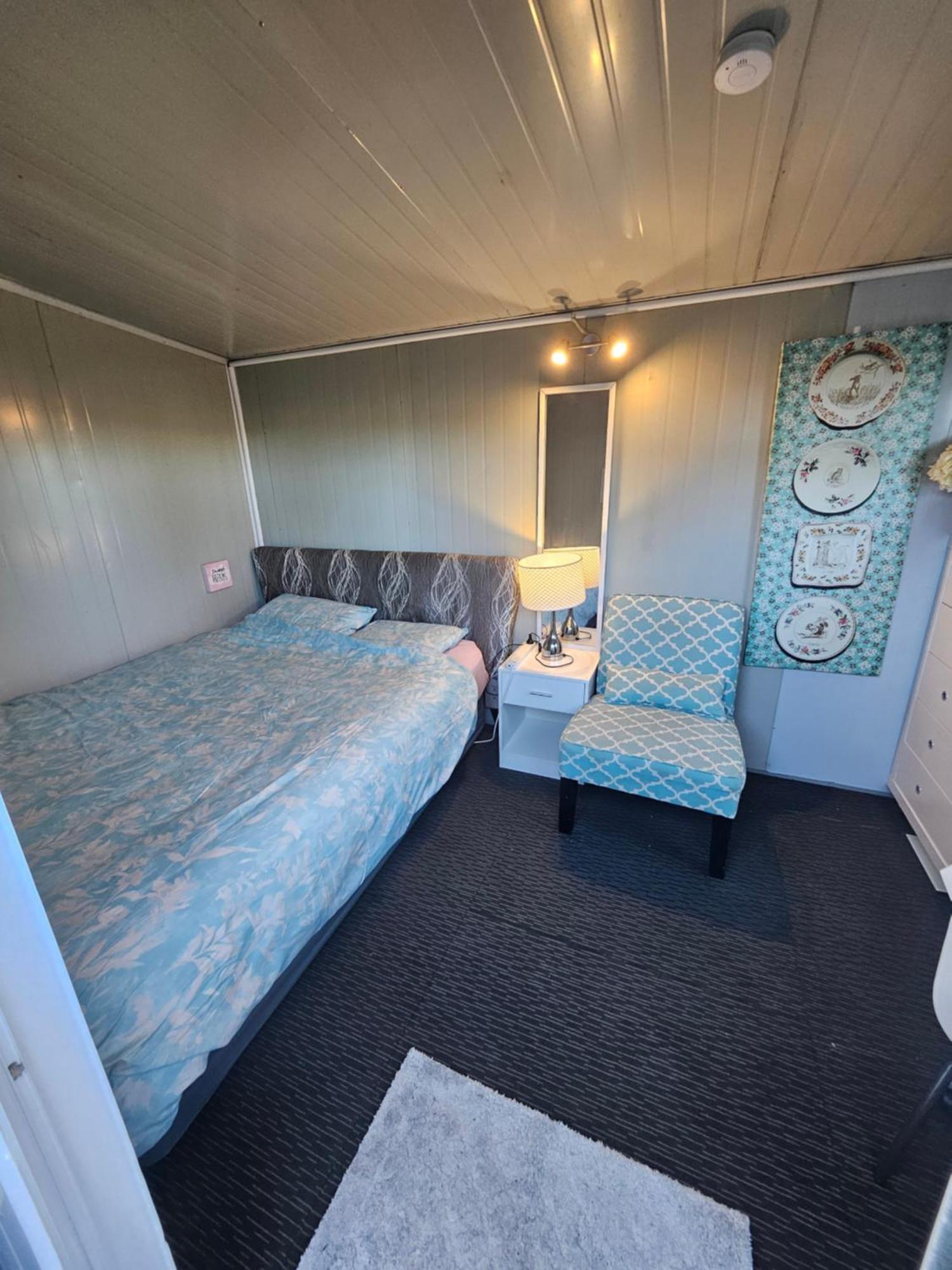 C1 Save Money Budget Affordable Cabin With Comfort! - Cabin1 Auckland Exterior foto